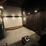 Cozy - Garden, Fireplace & Cinema Experience