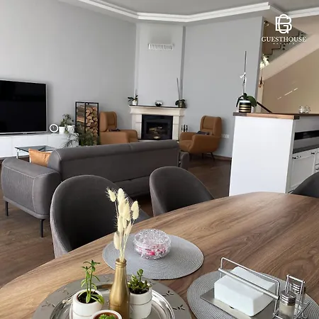 Cozy - Garden, Fireplace & Cinema Experience * Etimesut
