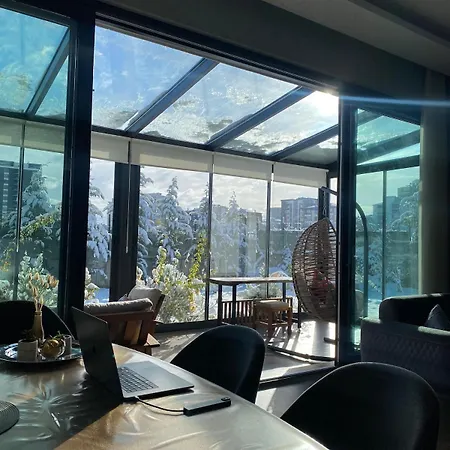 Villa Cozy - Garden, Fireplace&cinema Experience